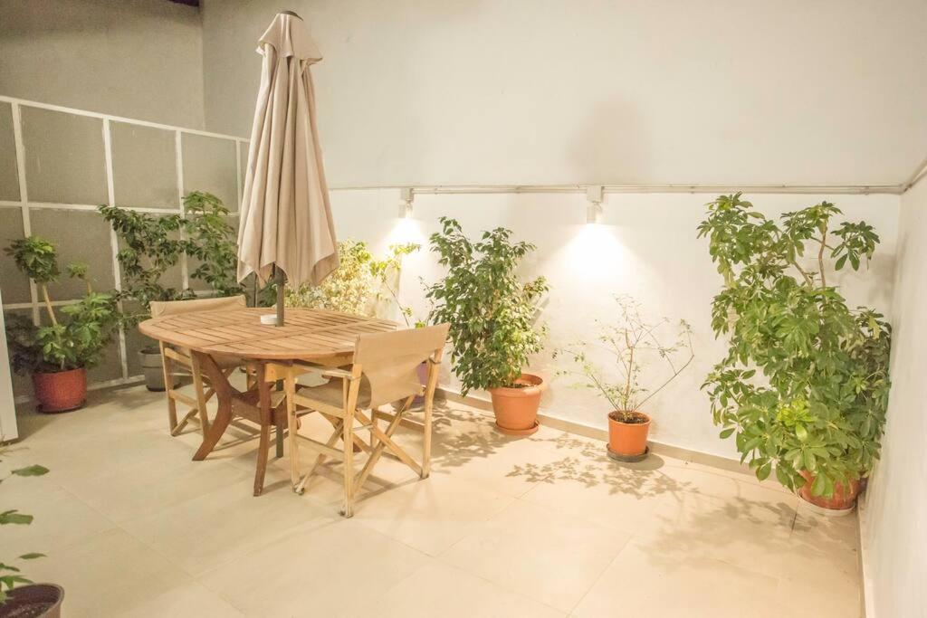Apartamento 350M From Museum Of Acropolis A Cozy & Quiet House Atenas Exterior foto
