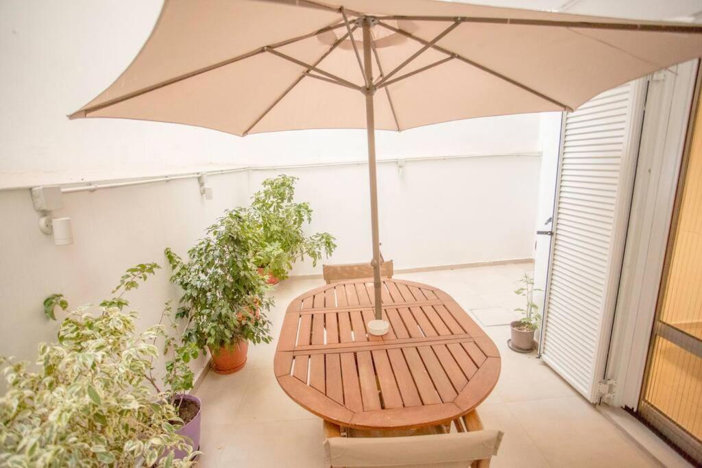 Apartamento 350M From Museum Of Acropolis A Cozy & Quiet House Atenas Exterior foto