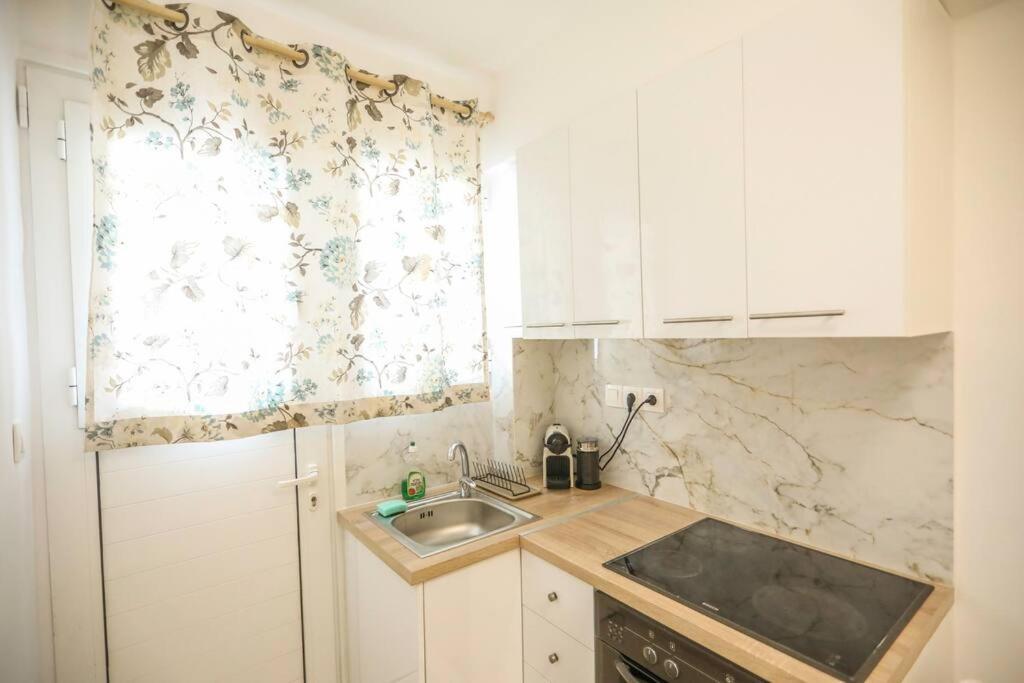 Apartamento 350M From Museum Of Acropolis A Cozy & Quiet House Atenas Exterior foto